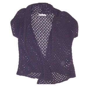 Short sleeve knit sweater